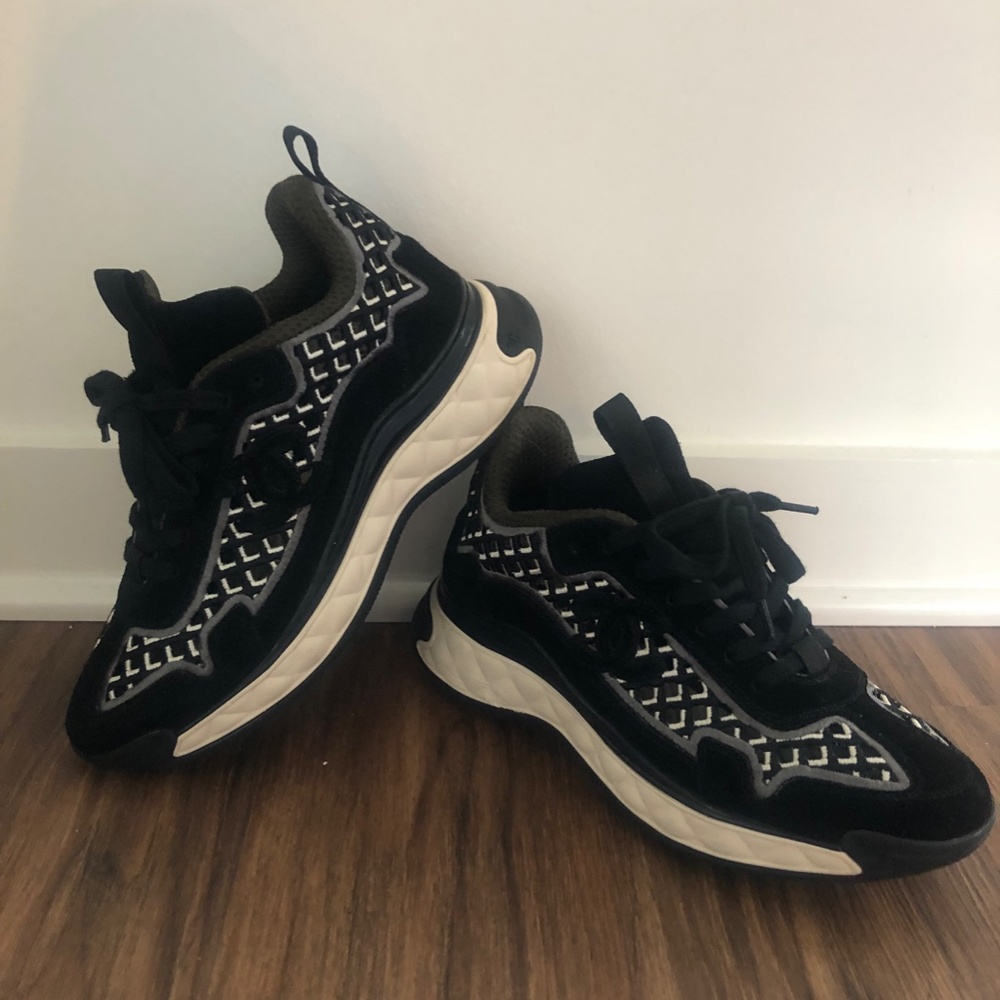 Chanel 2021 Black Suede Sneakers CC Embroidered Size 38